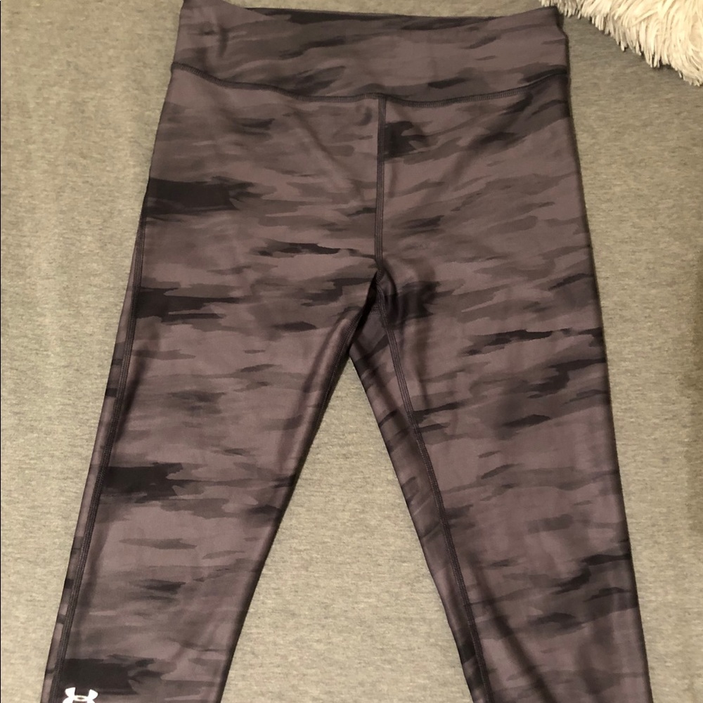 2 for $20 ✨ gray/black under armour leggings
